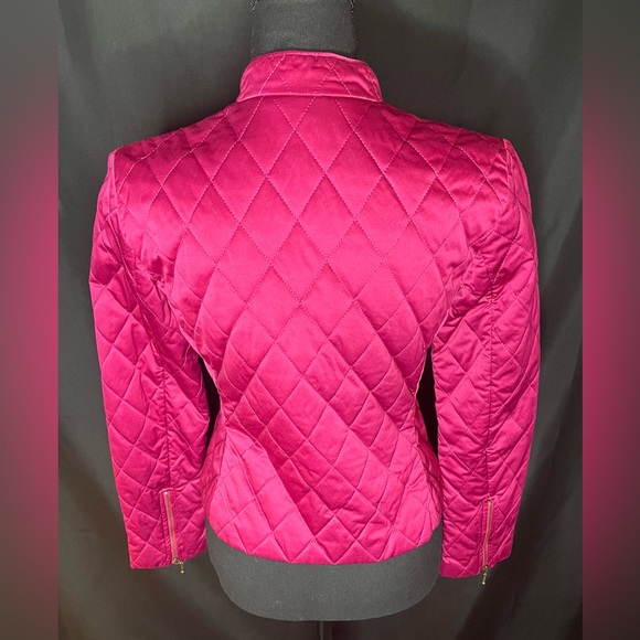 🤩 NEW ITEM! Express Women’s Pink Quilted Coat/Jacket with Gold Zippers - Picture 3 of 8